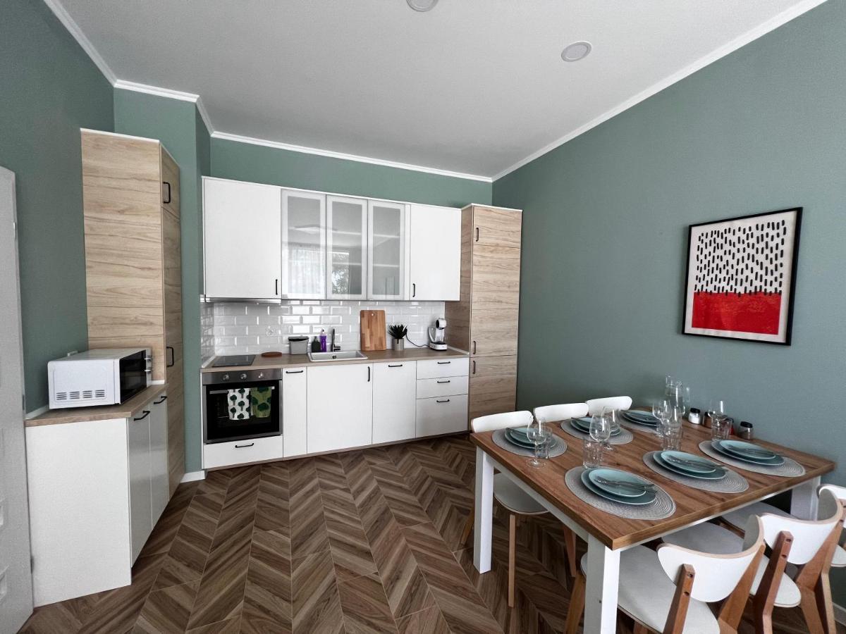 Las Brisas Garden Apartment Burgas Exterior foto