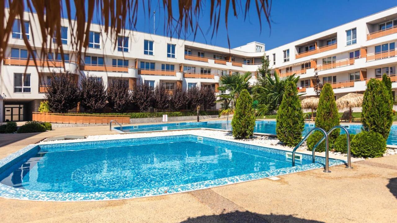 Las Brisas Garden Apartment Burgas Exterior foto